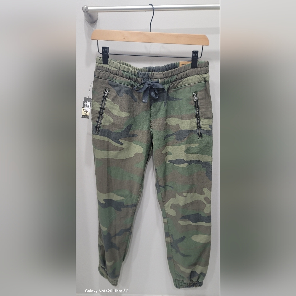 Camouflage Joggers